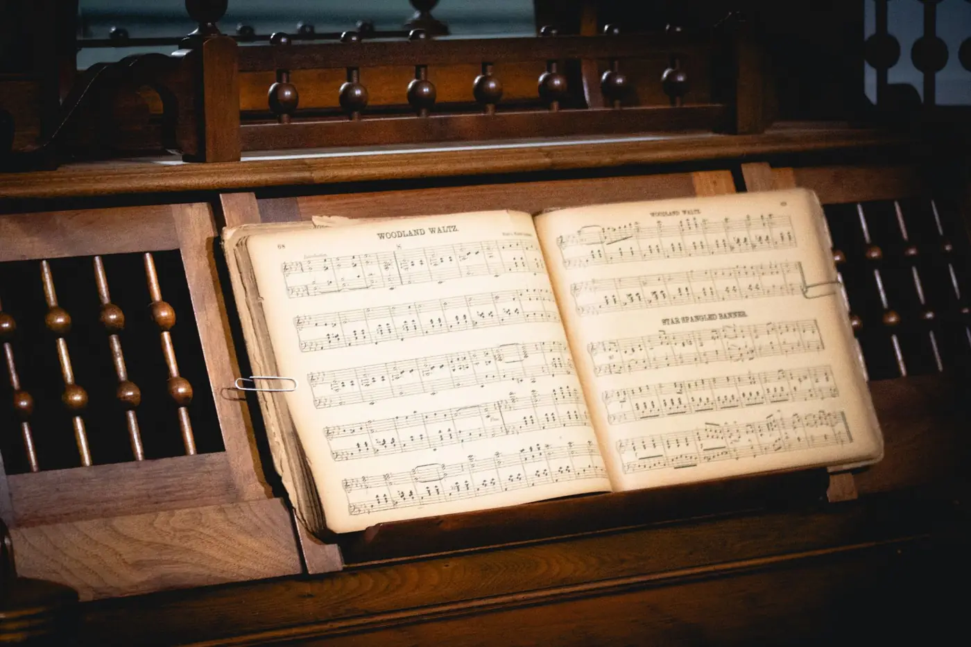 Sound & Story: The Pump Organ